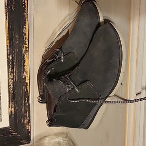 UGG mens Freamon Chukka boots